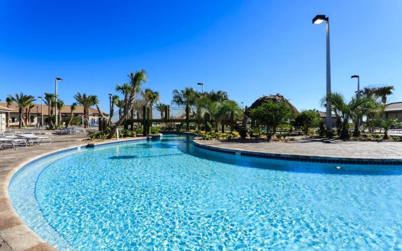 Spectacular Oasis 6Bd At Champion Gates Davenport Exterior photo