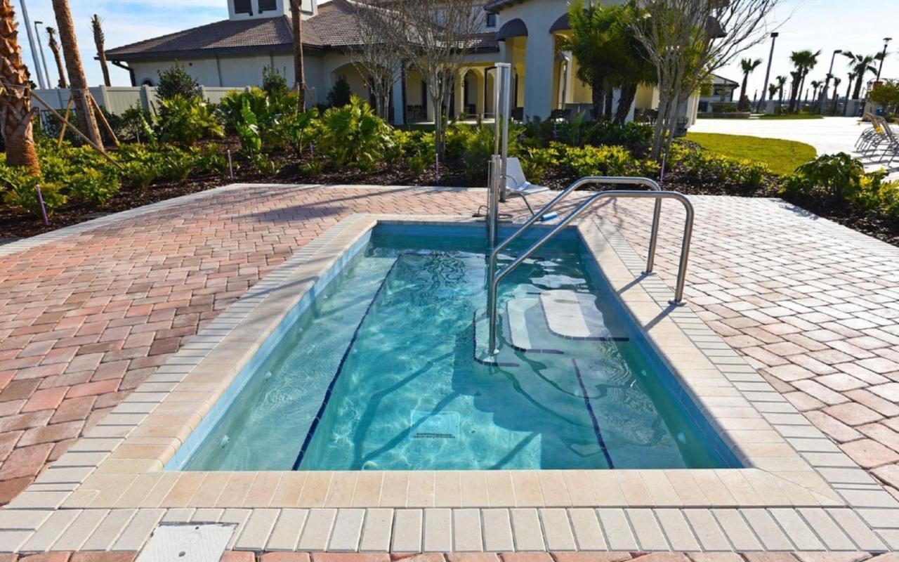 Spectacular Oasis 6Bd At Champion Gates Davenport Exterior photo